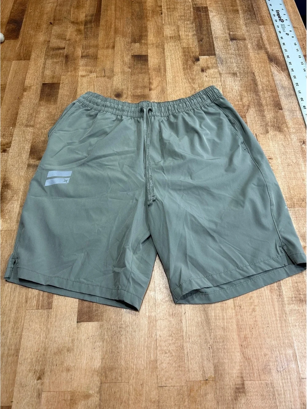 Hurley Men's Olive Green Casual Shorts Medium